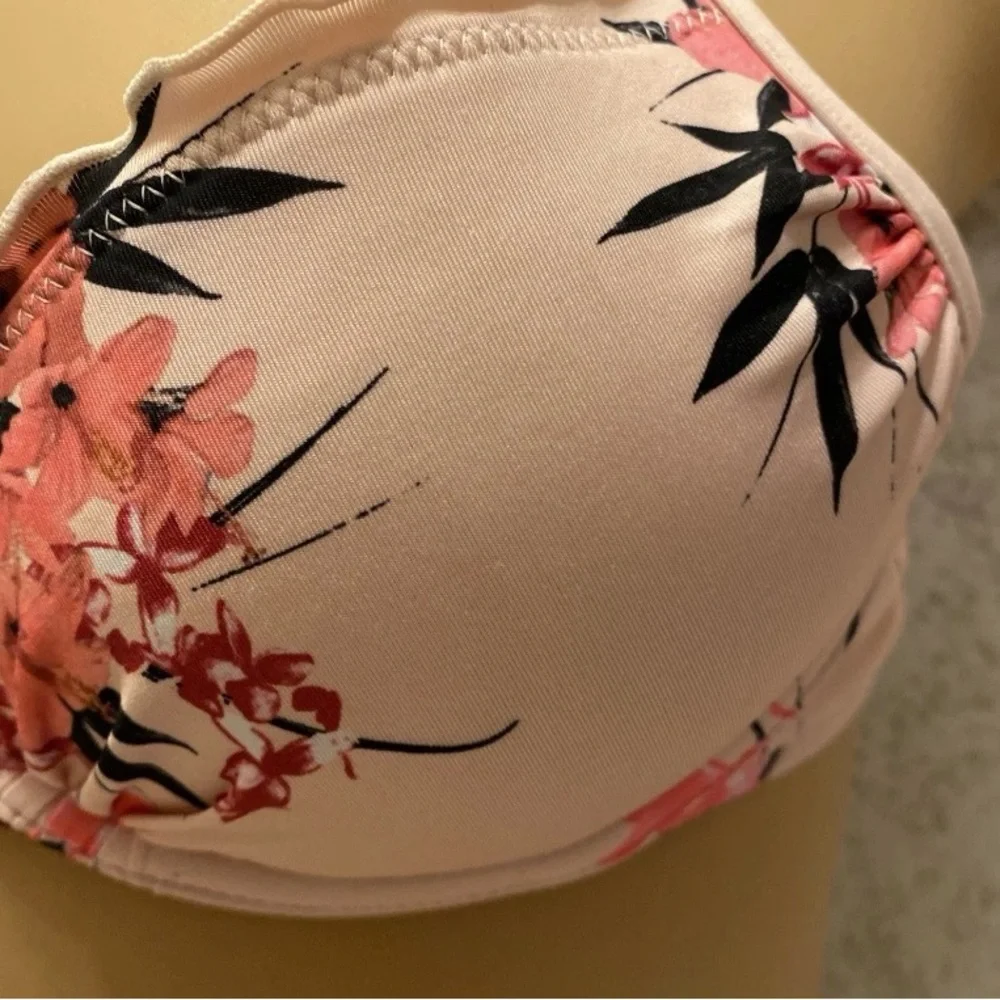 H&M Pink Floral Bikini Top